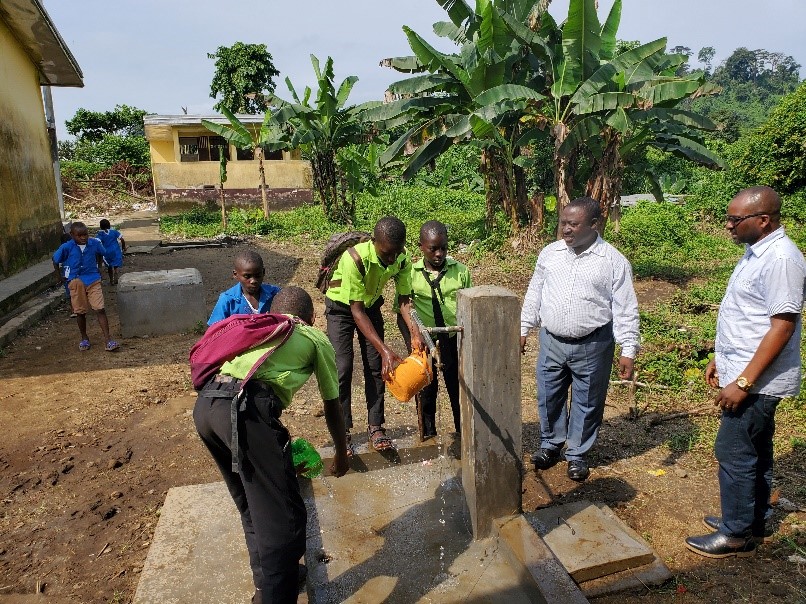 Humaniforest realiseert waterproject in Kameroen